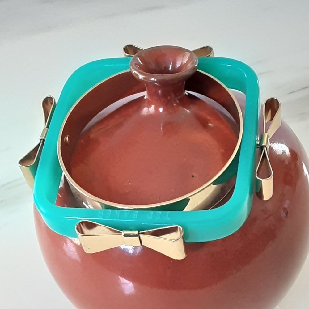 TED BAKER London Acrylic Cubist Seafoam Green Gold Plated Bow Bracelet Sz 2-5/8